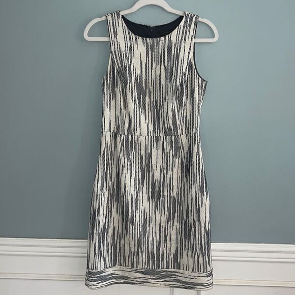 J. Crew beautiful sleeveless textured black & cream midi dress Women’s 4 - Picture 2 of 15